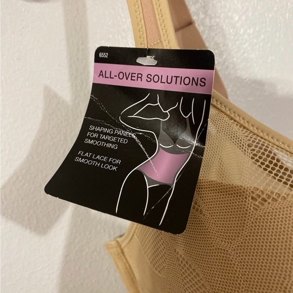 Bali Women Firm-Control Ultra lLight Body Shaper Lace BuiltIn Underwire NWT 36DD - Picture 7 of 12